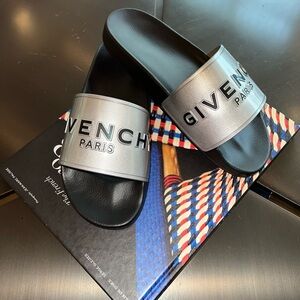 Givenchy Men's Pool Slides